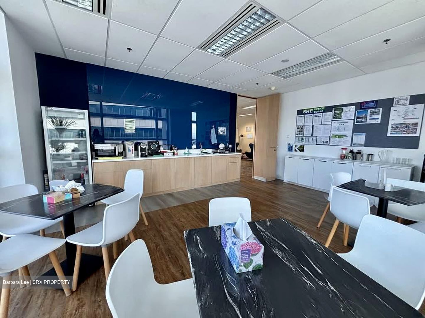 Samsung Hub (D1), Office #554780861